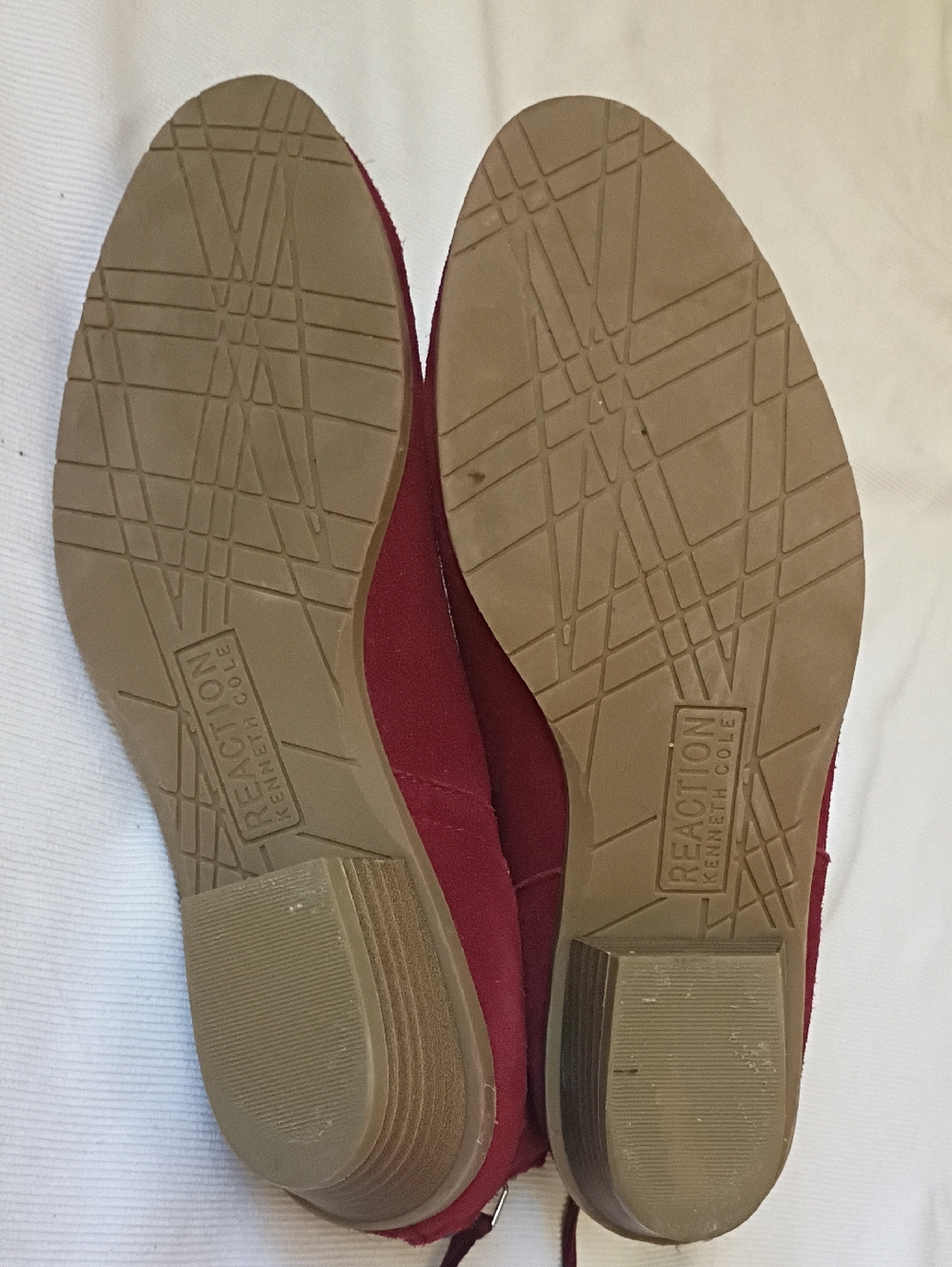 Reaction Kenneth Cole Sideway Red Suede Ankle Boot - Picture 7 of 8